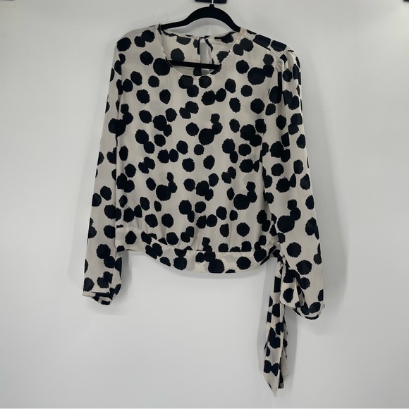 Who What Wear Tie Waist Black/White Polka Dot Blouse Top - Picture 9 of 9